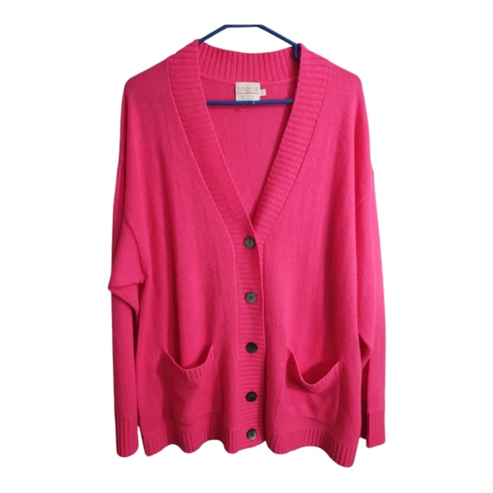 Brodie Cashmere Fuchsia Cardigan